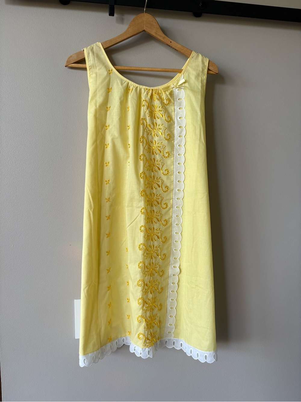 1960s Yellow Cotton Blend Nightgown Babydoll Nightgown Floral Embroidered Size M